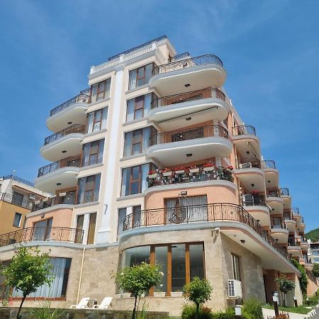 Fenix Apart Complex Szveti Vlasz Kültér fotó