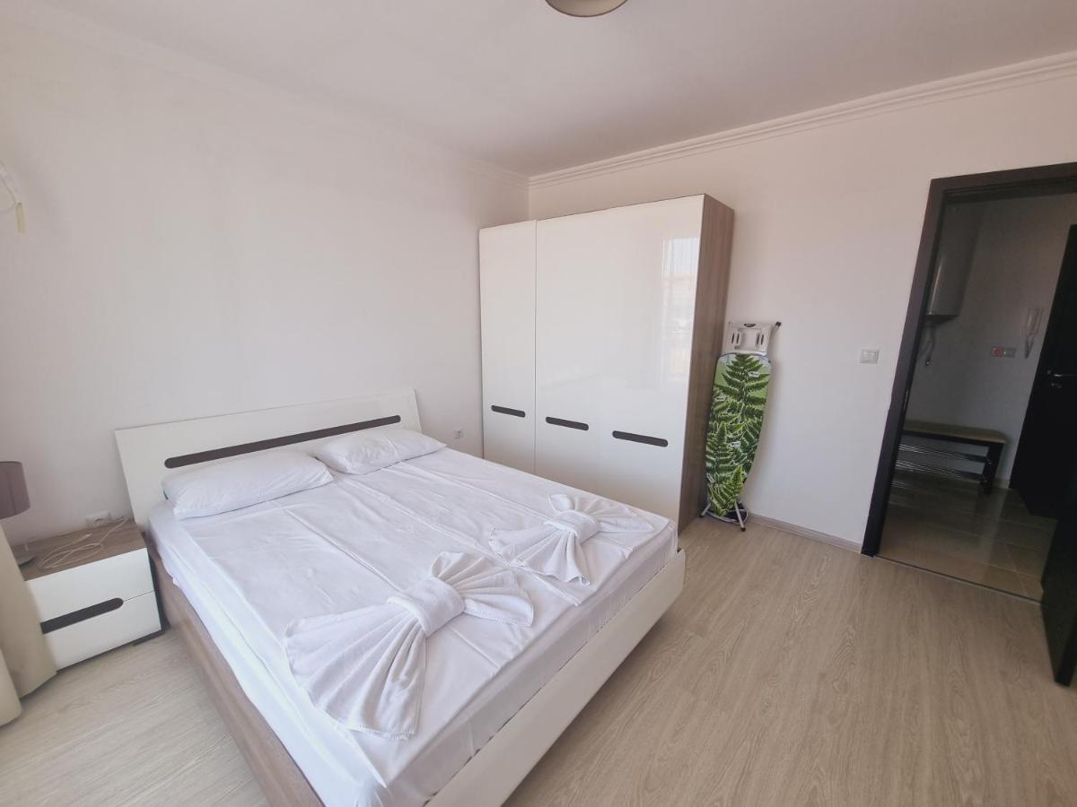 Fenix Apart Complex Szveti Vlasz Kültér fotó
